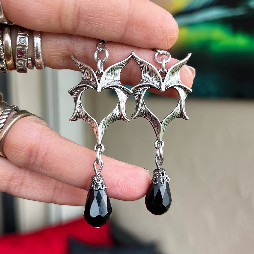 Heart Bat dragon wings dangly earrings with black drop crystal boho goth silver - Picture 6 of 9